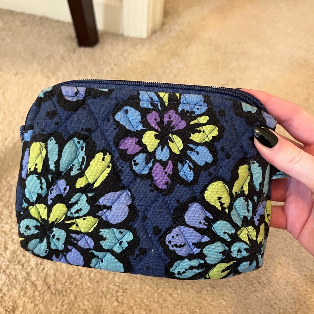 Vera Bradley - Make up & coin bag - Picture 6 of 11